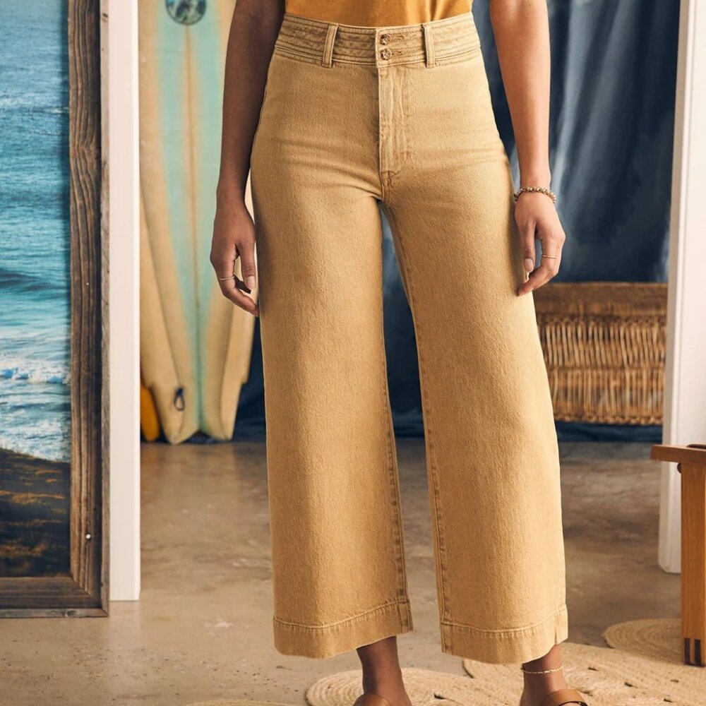 Faherty Harbor Crop Jean Gilded Sand Wash